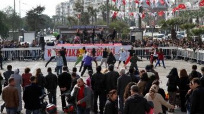 Abd&rsquo;den Karşıyaka&rsquo;ya Gelip Bokwa Akımını Tanıttı