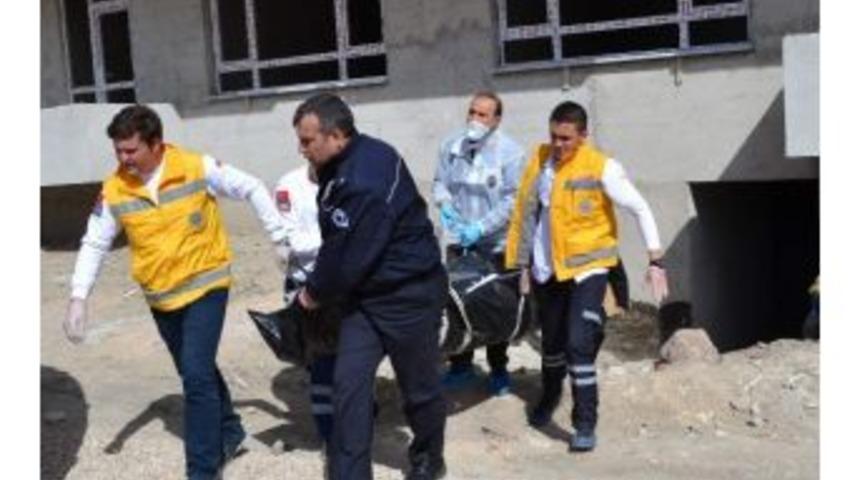Kayıp Şahıs İnşaatın Bodrumunda &Ouml;l&uuml; Olarak Bulundu