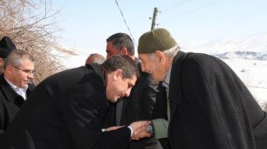 H&uuml;da-par Adaylarından Edremit&rsquo;in K&ouml;ylerine Ziyaret