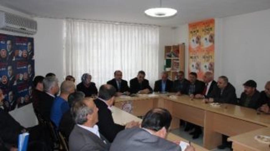 Ak Parti Yomra İl&ccedil;e Teşkilatının Yeni Y&ouml;netimi G&ouml;revine Başladı