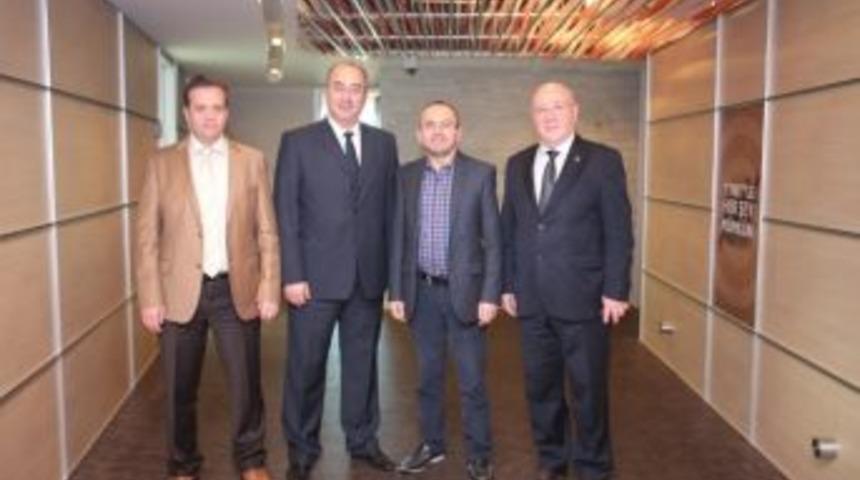 Bik Genel Kurulu &Uuml;yesi Erzen&rsquo;den İmzasız Mektuplara Kınama