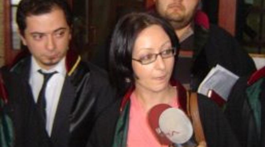 Başbakana 'twitter' &Uuml;zerinden Hakaret Edenler Hakim &Ouml;n&uuml;nde