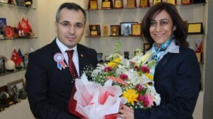 Vergi Dairesi Başkanı &Ccedil;akan&rsquo;dan Solak&rsquo;a Ziyaret