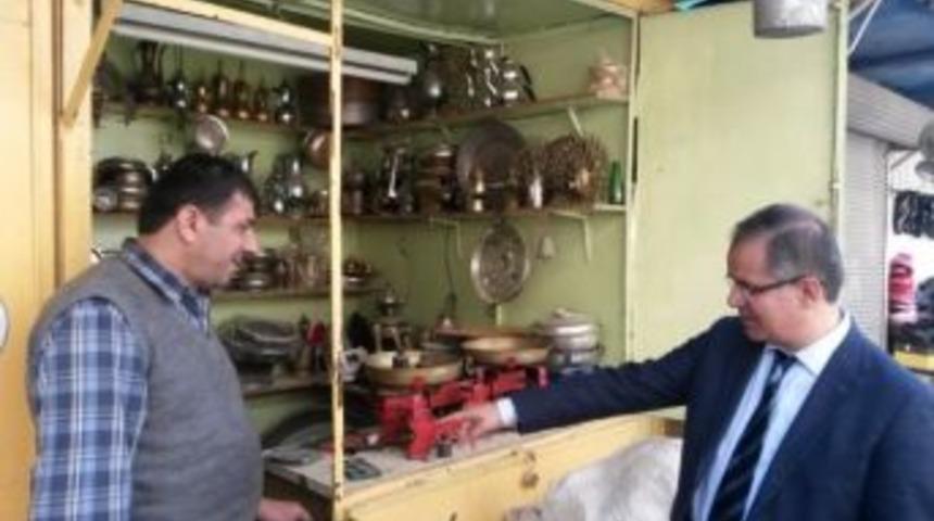 Vali Tapsız&rsquo;ın Esnaf Ziyaretleri S&uuml;r&uuml;yor