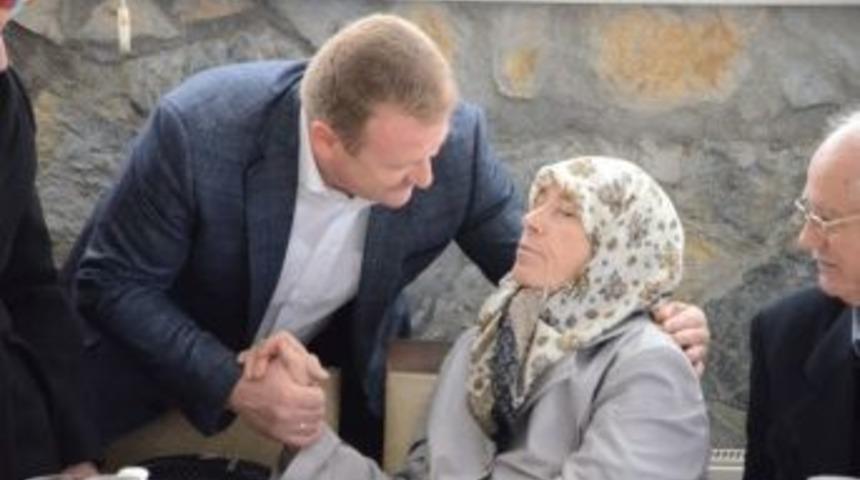 Şehit Aileleri Kahvaltıda Buluştu