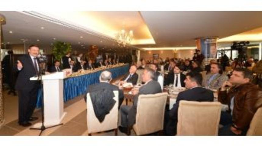 Başkan G&ouml;k&ccedil;ek, Ostimli Sanayicilerle Bir Araya Geldi