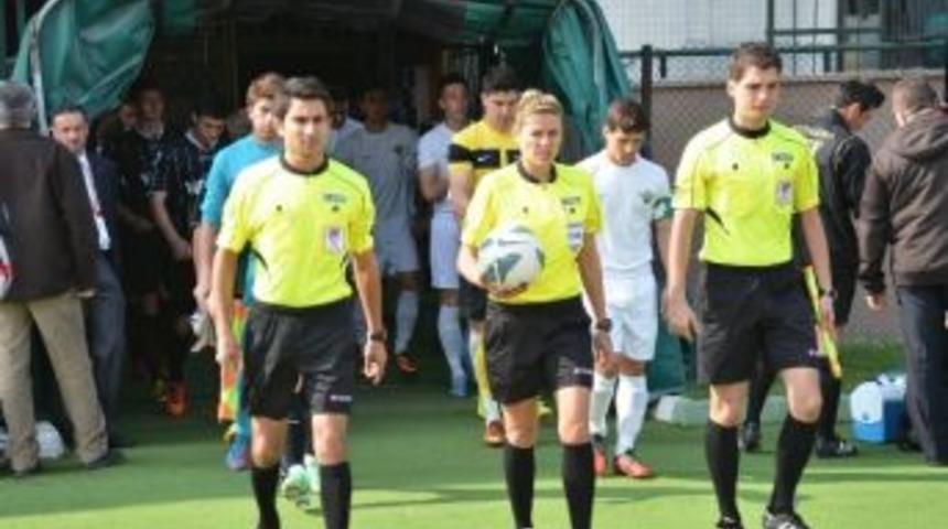 Akhisarlı Gen&ccedil;ler, Manisaspor&rsquo;u Beşledi