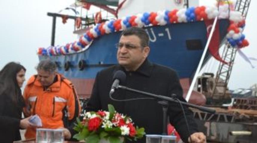 &Ccedil;om&uuml; 1 Denize İndirildi