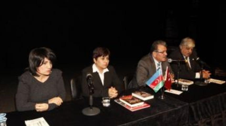 Hocalı Katliamı Gebze'de D&uuml;zenlenen Panelle Anıldı