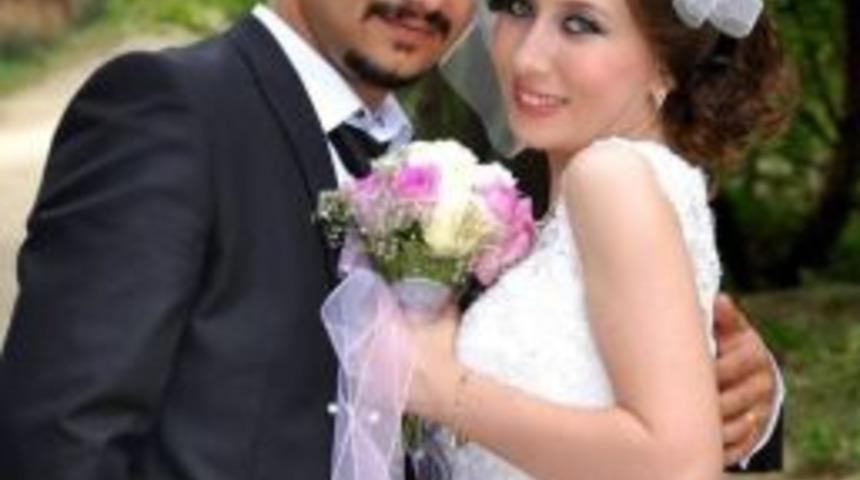 Yeni Evli 112 Teknisyeninin &Ouml;l&uuml;m&uuml; &Ccedil;anakkale&rsquo;yi Yasa Boğdu