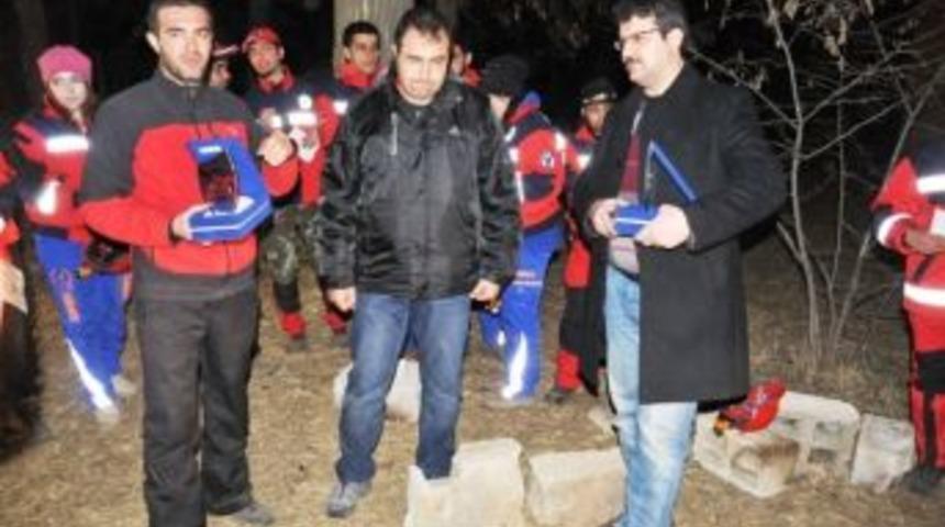 İl Sağlık M&uuml;d&uuml;r&uuml; Acar'a Plaket