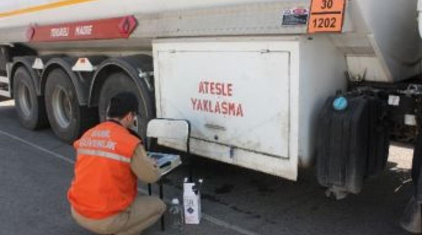 Mersin'de Ka&ccedil;ak Akaryakıt Operasyonu