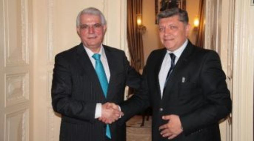 Edirne İl Emniyet M&uuml;d&uuml;r&uuml; Dr.rahmi Baştuğ'dan Hamdi Sedef&ccedil;i&rsquo;ye Ziyaret