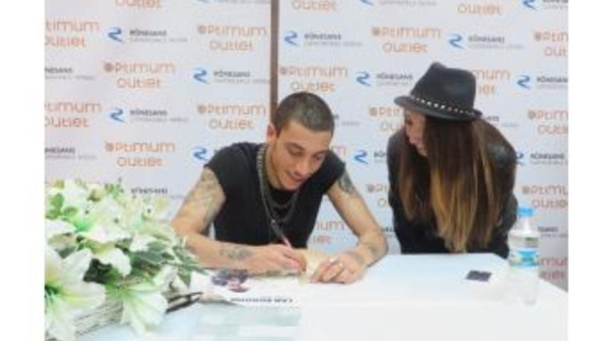 Optimum&rsquo;da Can Bonomo&rsquo;ya Sevgi Seli