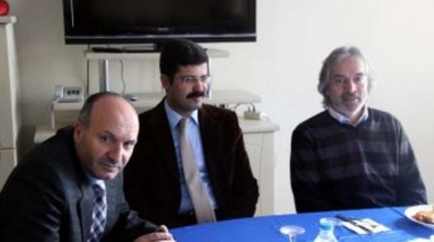 İskender Pala Bitlis&rsquo;e Geldi