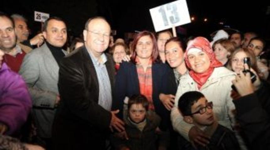 Geziye Katılanları Başkan &Ccedil;er&ccedil;ioğlu Uğurladı