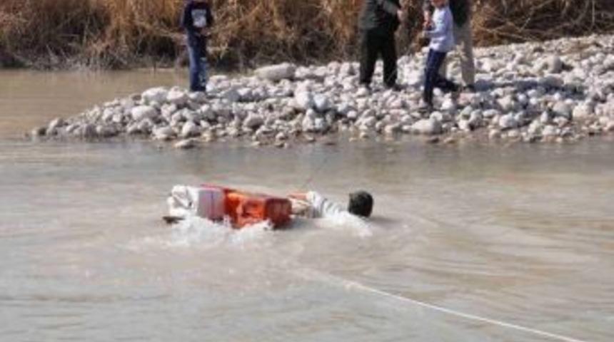 (&ouml;zel Haber) Sallı Eylemde Canından Oluyordu