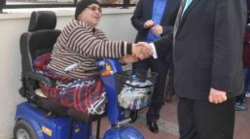 Ak Parti Adayı Barut, Esnafı Ziyaret Etti