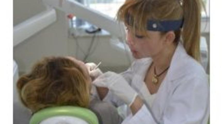 Butik Diş Hastanesi Narlıdere&rsquo;de A&ccedil;ıldı