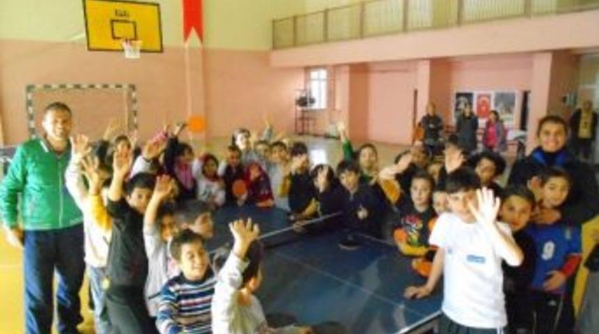 Spor Okulu Ailesi Her Ge&ccedil;en G&uuml;n B&uuml;y&uuml;yor