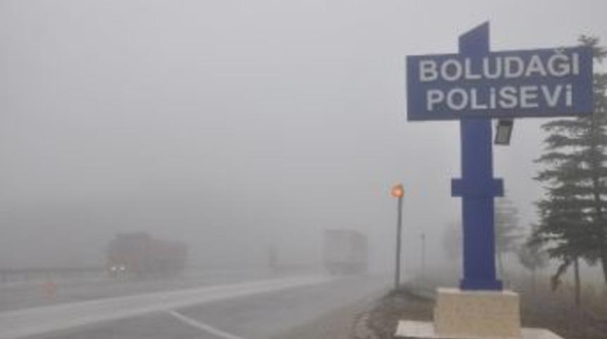 Bolu Dağı&rsquo;na Sis Ve Kar Yağışı