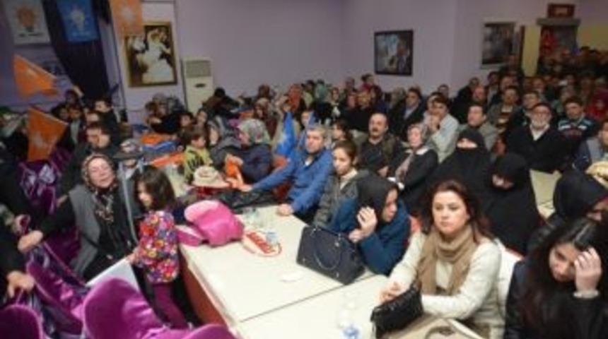 Ak Parti Orhangazi&rsquo;de G&ouml;vde G&ouml;sterisi Yaptı