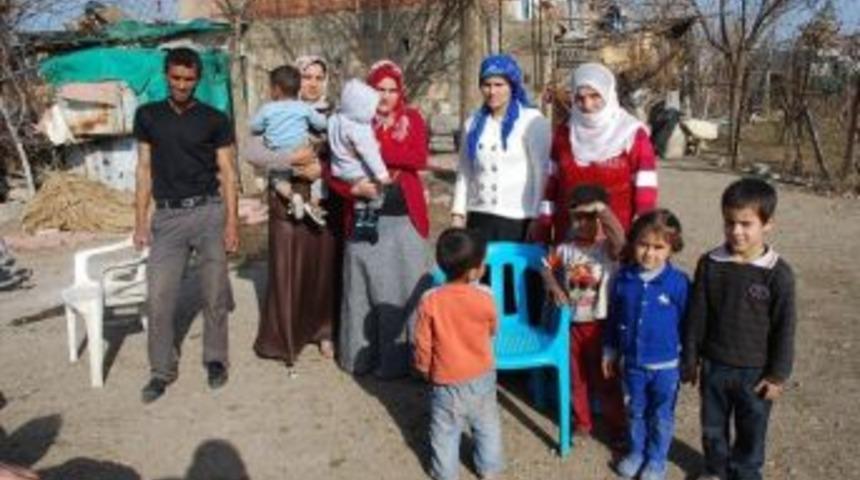 Kızların &Ccedil;alışmasına Engel Olan Baba Ve Oğluna 4 Yıl Hapis