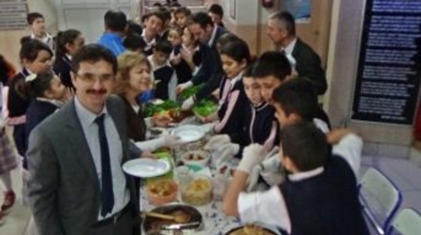 Kayık&ccedil;ılar İlkokulu-ortaokulu&rsquo;ndan Engelli &Ouml;ğrenci Adına Kermes