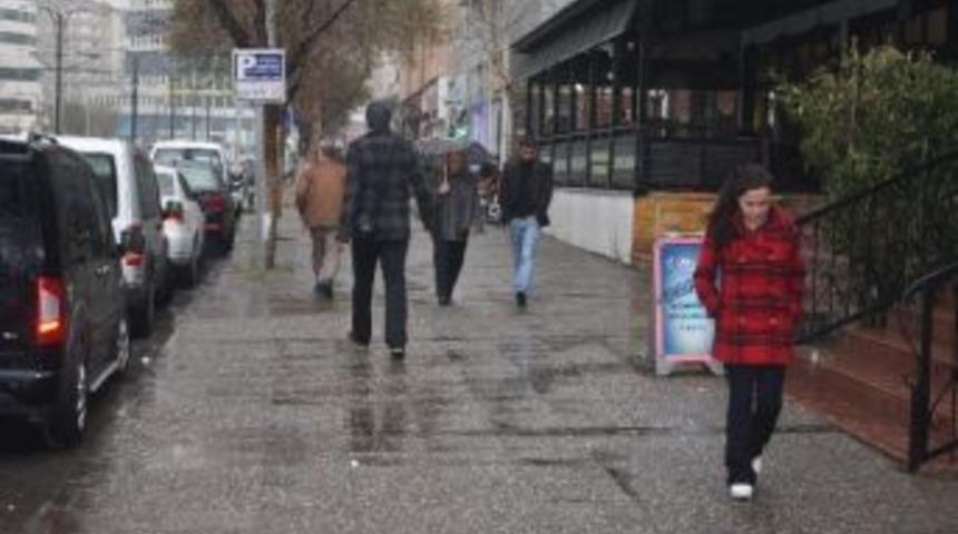 Gaziantepliler Yağmura Hazırlıksız Yakalandı