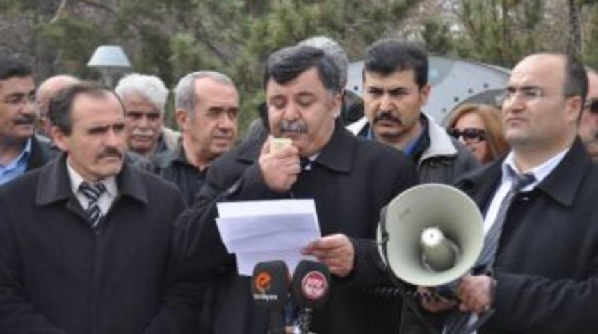 Eğitim-sen Kayseri Şube Başkanı Sedat &Uuml;nsal: