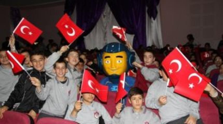 "trafik Dedektifleri" İ&ccedil;in Adana&rsquo;da İlk Ders Zili &Ccedil;aldı