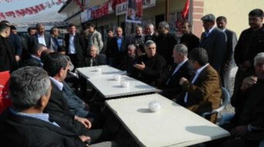 Erkal, Se&ccedil;im &Ccedil;alışmalarını S&uuml;rd&uuml;rd&uuml;