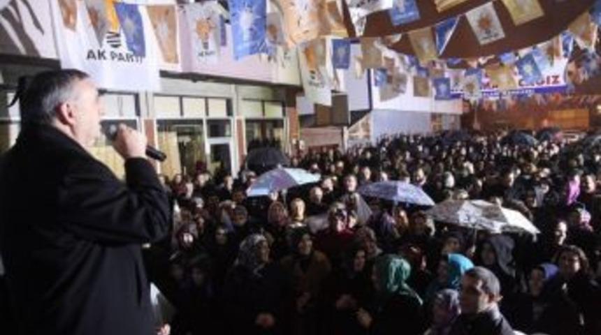 Başkan To&ccedil;oğlu Serdivan&rsquo;da Stk, Esnaf Ve Vatandaşlar İle Bir Araya Geldi