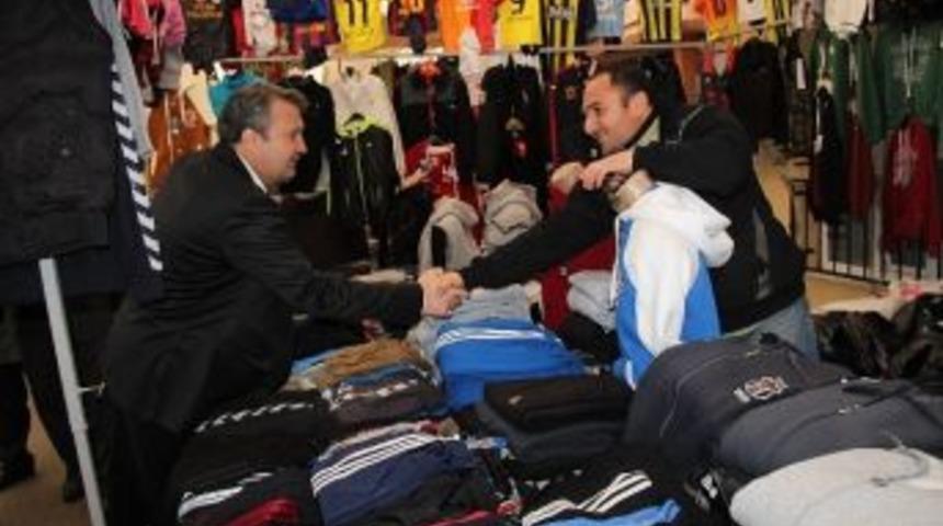 &Ccedil;er&ccedil;i'den Pazar Esnafına Ziyaret