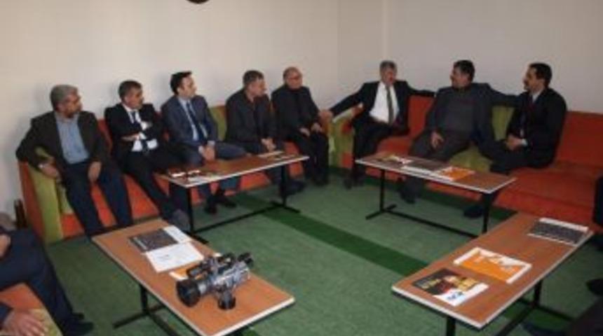 Polat, Meşale Derneği&rsquo;ni Ziyaret Etti