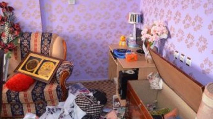 Hırsızlık Yapan Gen&ccedil; &Ccedil;ift Tutuklandı