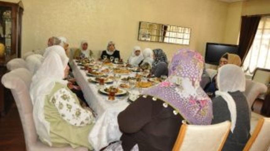 Şehit Yakınları Siirt Valiliği Konağına Misafir Oldu