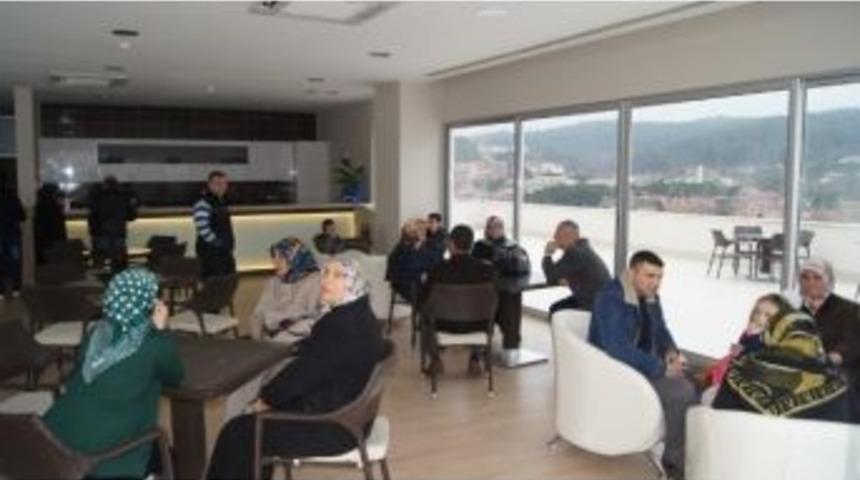 &Ccedil;an Belediyesi Termal Oteline Ziyaret&ccedil;i Akını