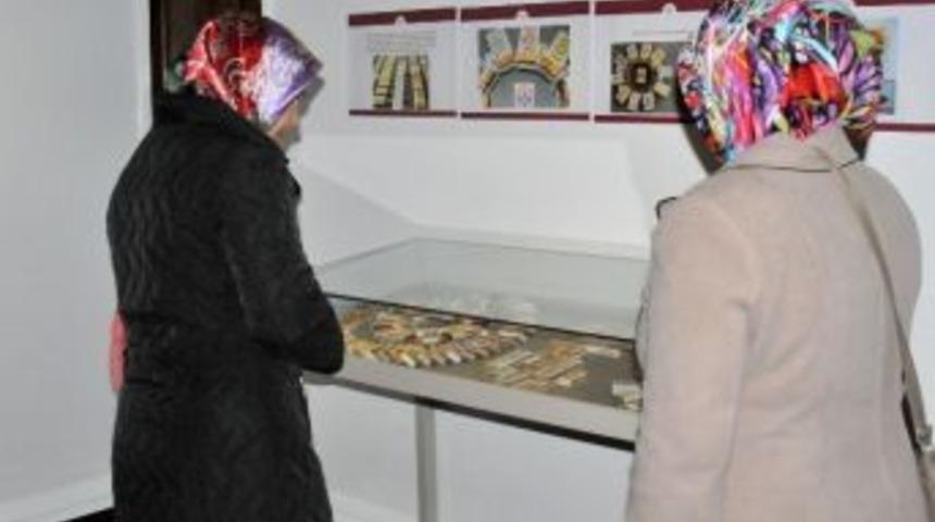 Bu Sergi Gezenleri Geçmişe Götürüyor