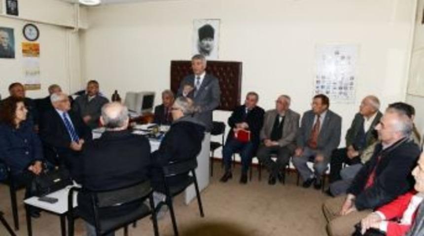 Başkan G&uuml;naydın Muhtarlarla Buluştu