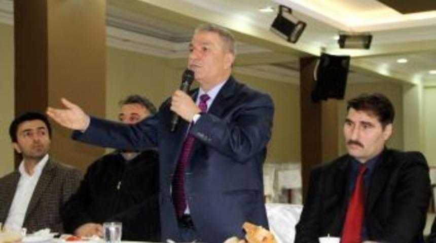 Demirtaş: &ldquo;halkımız Yapılan Hizmetleri Mukayese Etsin&rdquo;