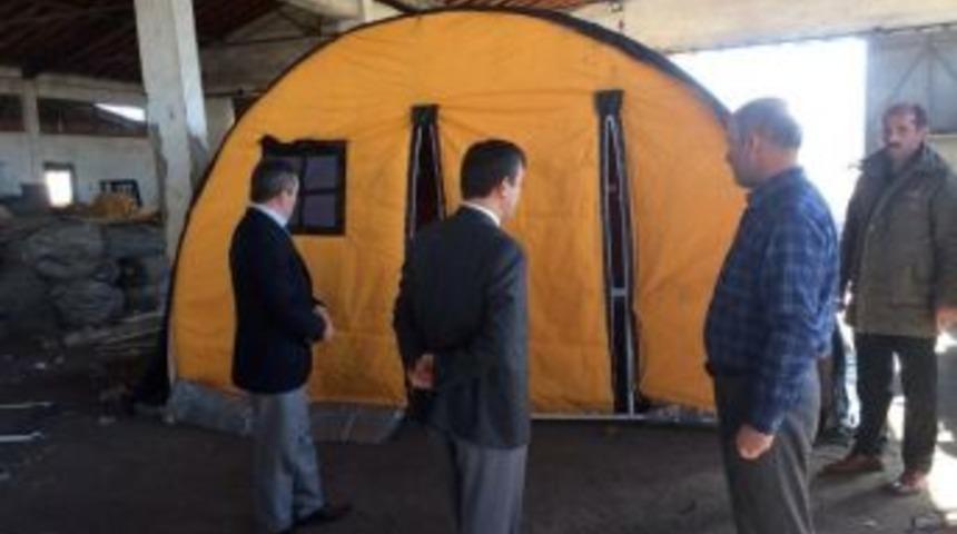 Suşehri&rsquo;nde Afet &Ccedil;adırları Bakıma Alındı