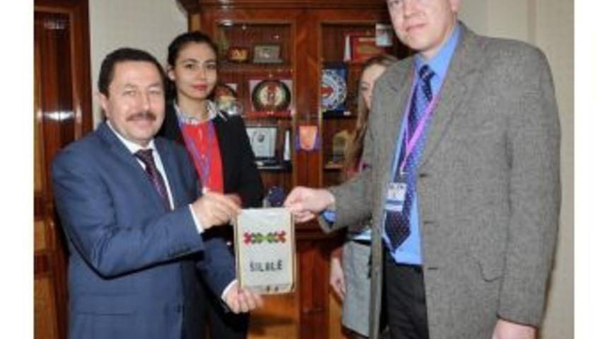 Vali Balkanlıoğlu Core İsimli Proje Kapsamında 6 Farklı &Uuml;lkeden Gelen Heyeti Ağırladı