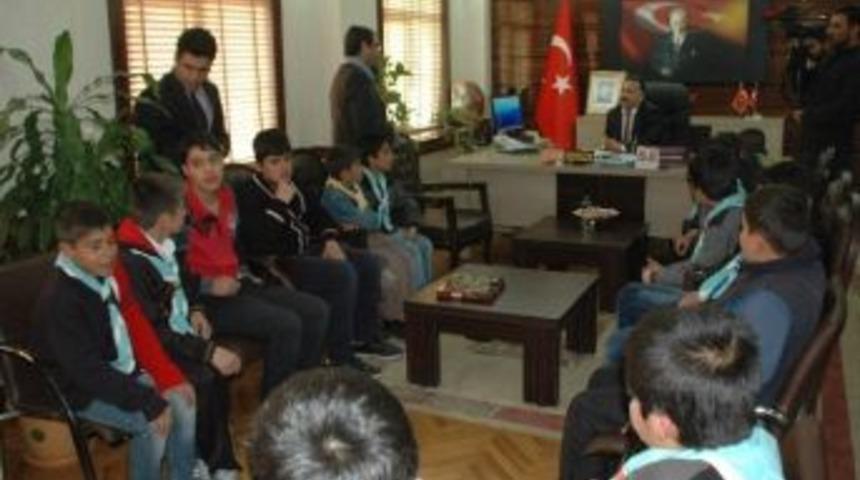 İzci &Ouml;ğrencilerden, Salmaner&rsquo;e Ziyaret