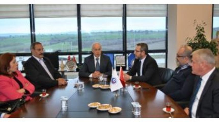 Defterdar Işık, &Ccedil;tso&rsquo;yu Ziyaret Etti