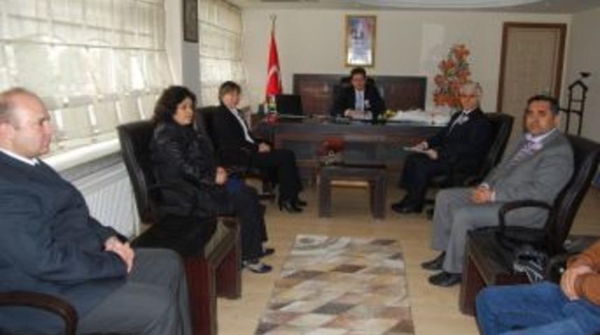 Kula Vergi Dairesi'nden Hakyemez&rsquo;e Ziyaret