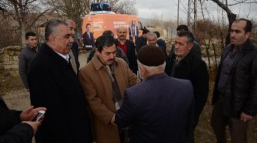 Eser, K&ouml;yleri Ziyaret Etti