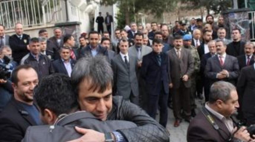 Siirt Emniyet M&uuml;d&uuml;r&uuml; Ekizoğlu'na Duygusal Veda