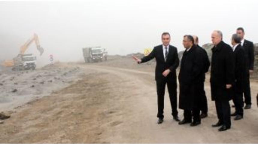 Vali &Ccedil;ift&ccedil;i: &ldquo;karadeniz-akdeniz Yolu Marmaray Kadar &Ouml;nemli&rdquo;