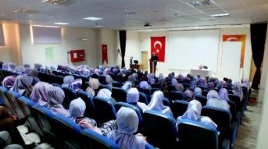 M&uuml;ft&uuml; Arvas Lise &Ouml;ğrencileriyle Bir Araya Geldi